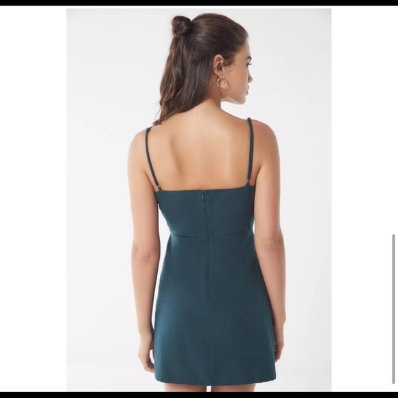 UO Riley Button-Down Linen Mini Dress - Picture 5 of 11